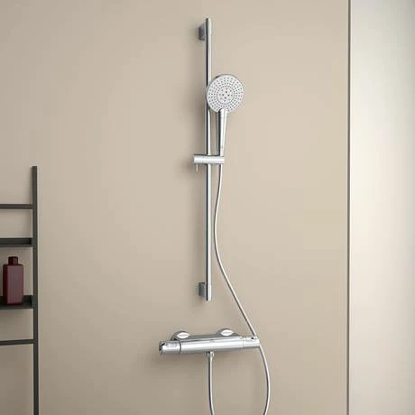 Ideal Standard Idealrain Evo Jet 900mm Shower Slider Rail With 125mm 3 Function Round Handspray - B1763AA 6 Ideal Standard Idealrain Evo Jet 900mm Shower Slider Rail With 125mm 3 Function Round Handspray - B1763AA - Image 4