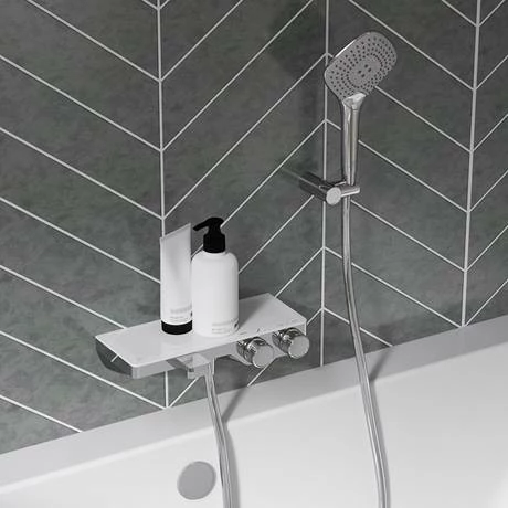 Ideal Standard Idealrain Evo 125mm Diamond 3 Function Handspray With Bracket + 1.75m Hose - B1766AA 4 Ideal Standard Idealrain Evo 125mm Diamond 3 Function Handspray With Bracket + 1.75m Hose - B1766AA - Image 2