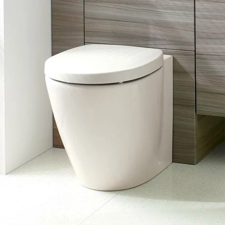 Ideal Standard Concept Space Soft Close Toilet Seat & Cover 4 Ideal Standard Concept Space Soft Close Toilet Seat & Cover - Image 2